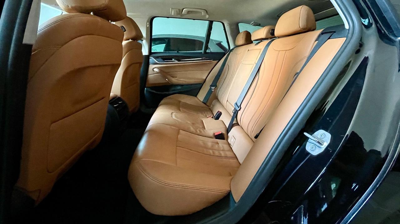 BMW 520D TOURING 48V 2.0 LUXURY 190 CV - FULL LED, PELLE, VIRTUAL COCKPIT