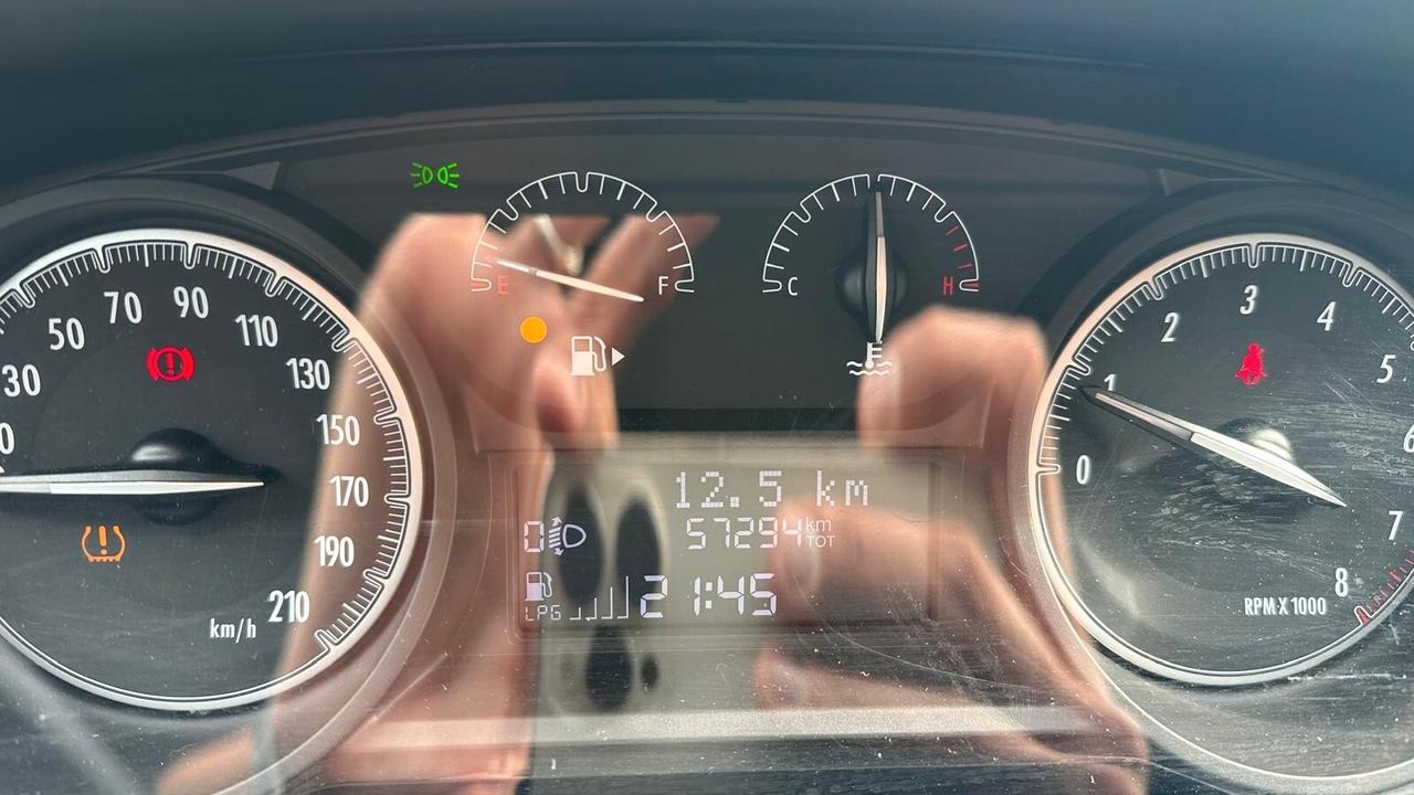 Lancia Ypsilon 1.2 69 CV 5 porte GPL Ecochic Monogram