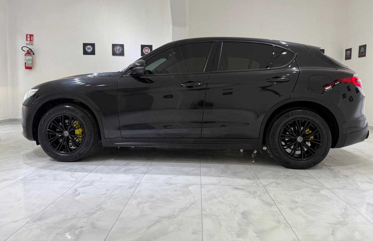 ALFA ROMEO STELVIO 190CV Q4 TOTAL BLACK