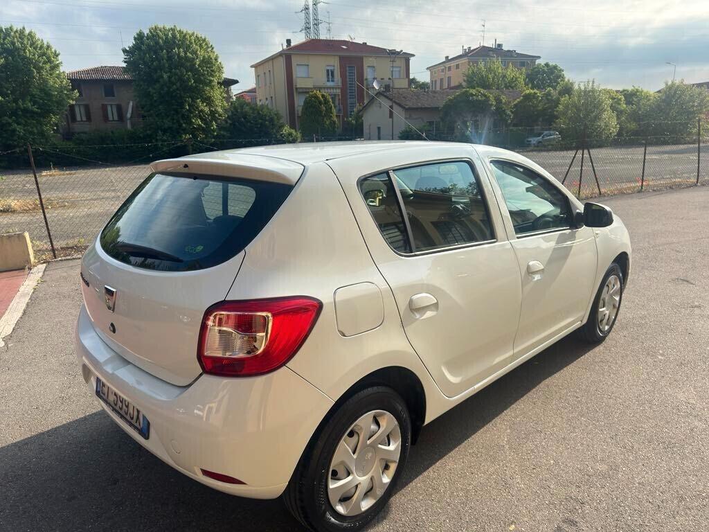 Dacia Sandero 1.5 dCi 8V 75CV Lauréate