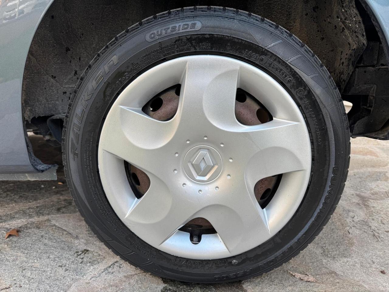 RENAULT TWINGO 1.2 LE IENE NEOPATENTATI