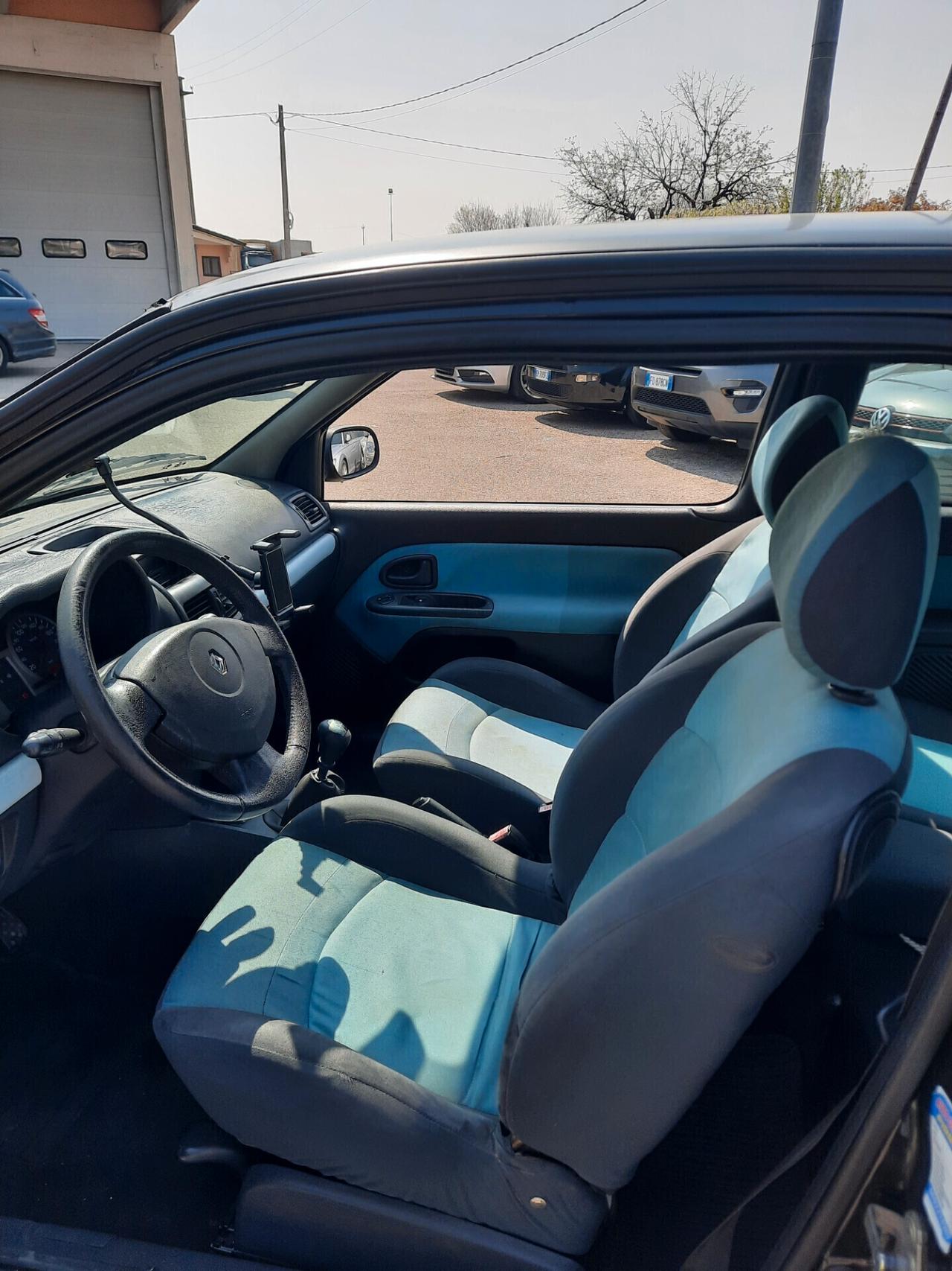 Renault Clio 1.5 dCi 65CV OK NEOPATENTATI
