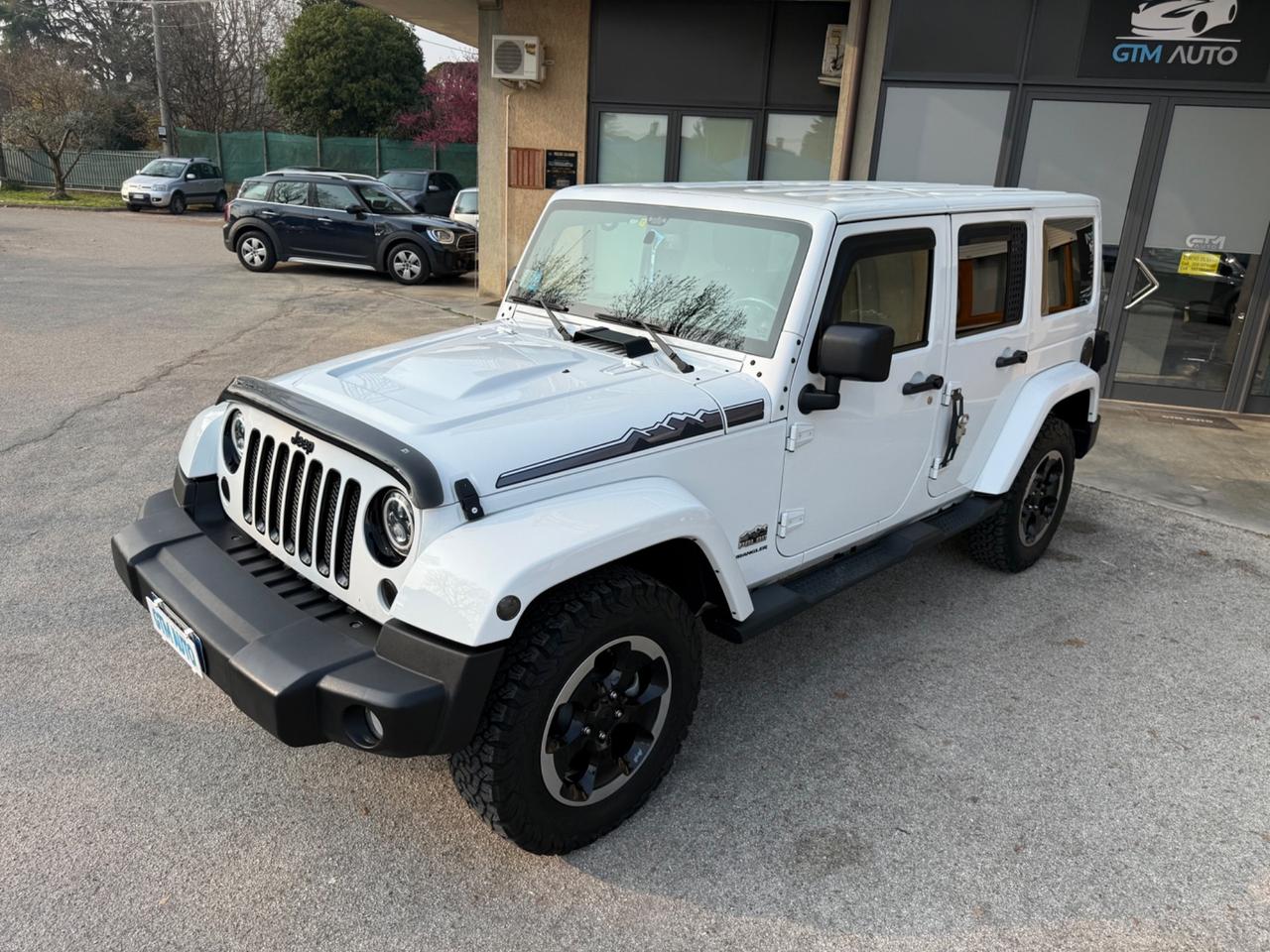 Jeep Wrangler Unlimited 2.8 CRD DPF Sahara Auto
