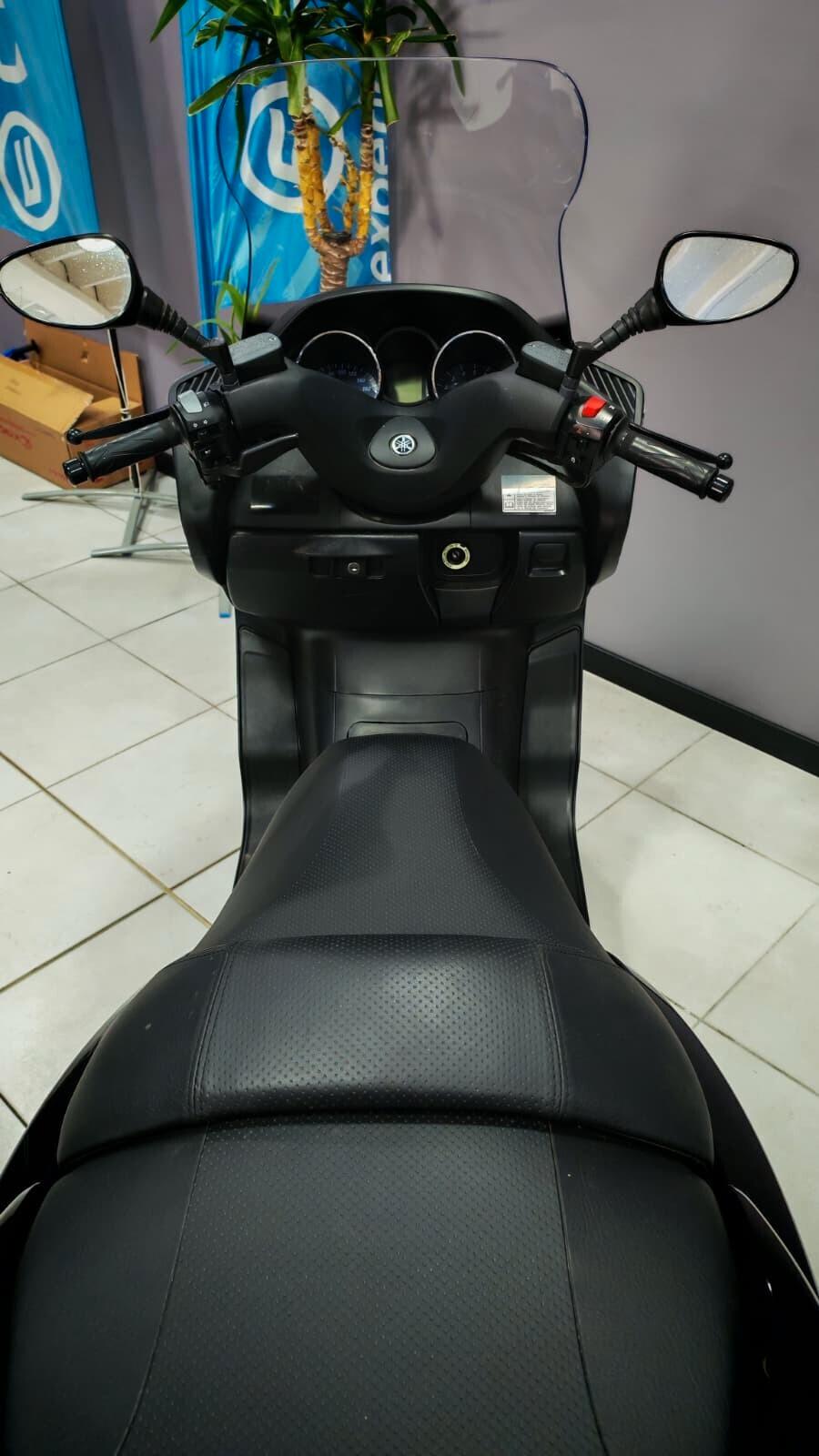Yamaha Majesty 400