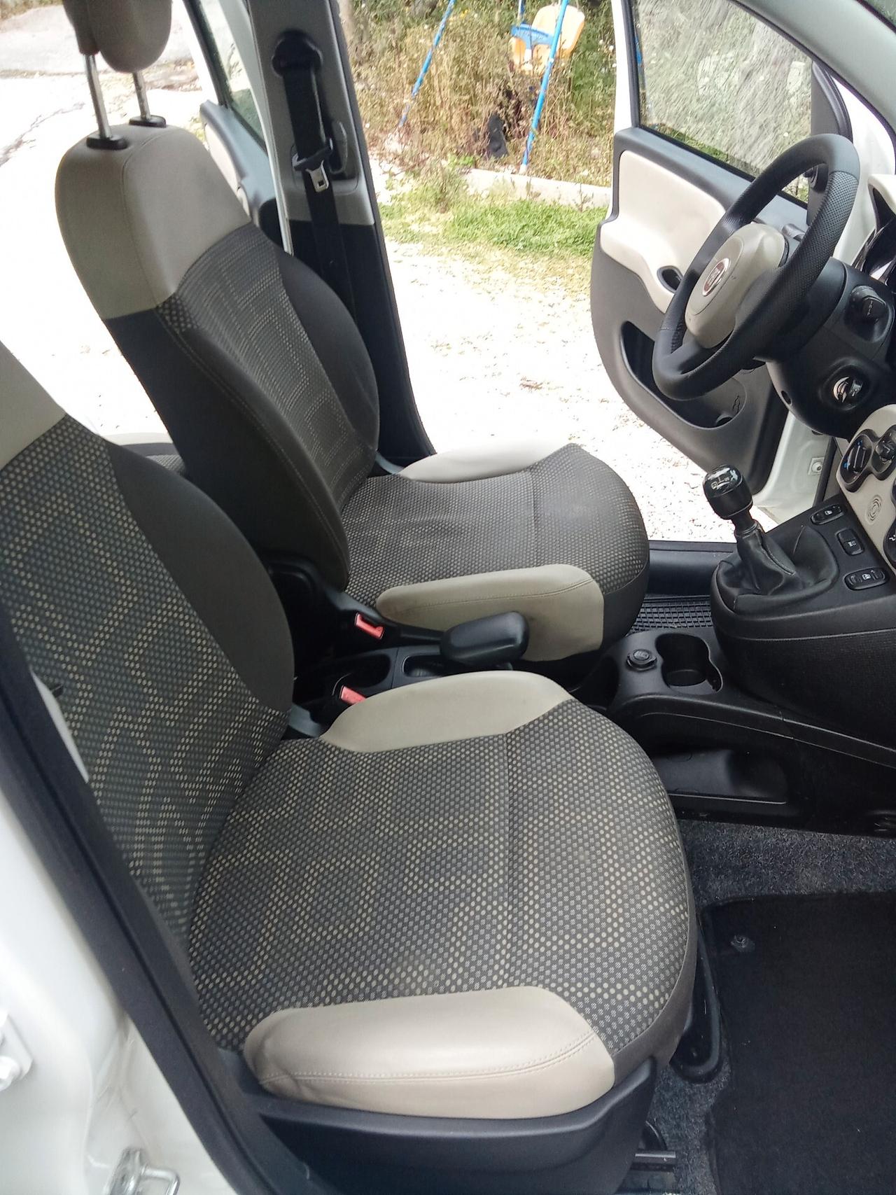 Fiat Panda 1.3 MJT 95 CV S&S 4x4 016