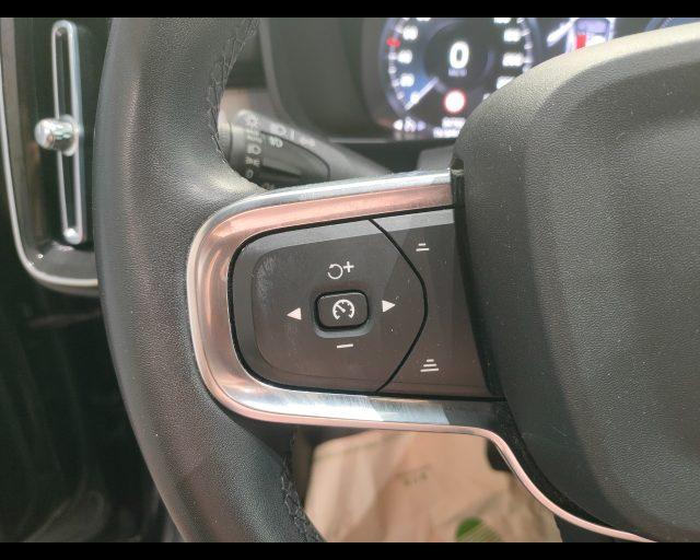 VOLVO XC40 1.5 t4 phev Inscription Expression auto
