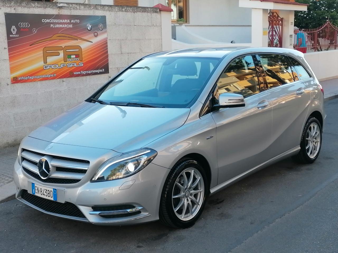 Mercedes B 200 CDI Autom Premium NAVI PELLE - 2012