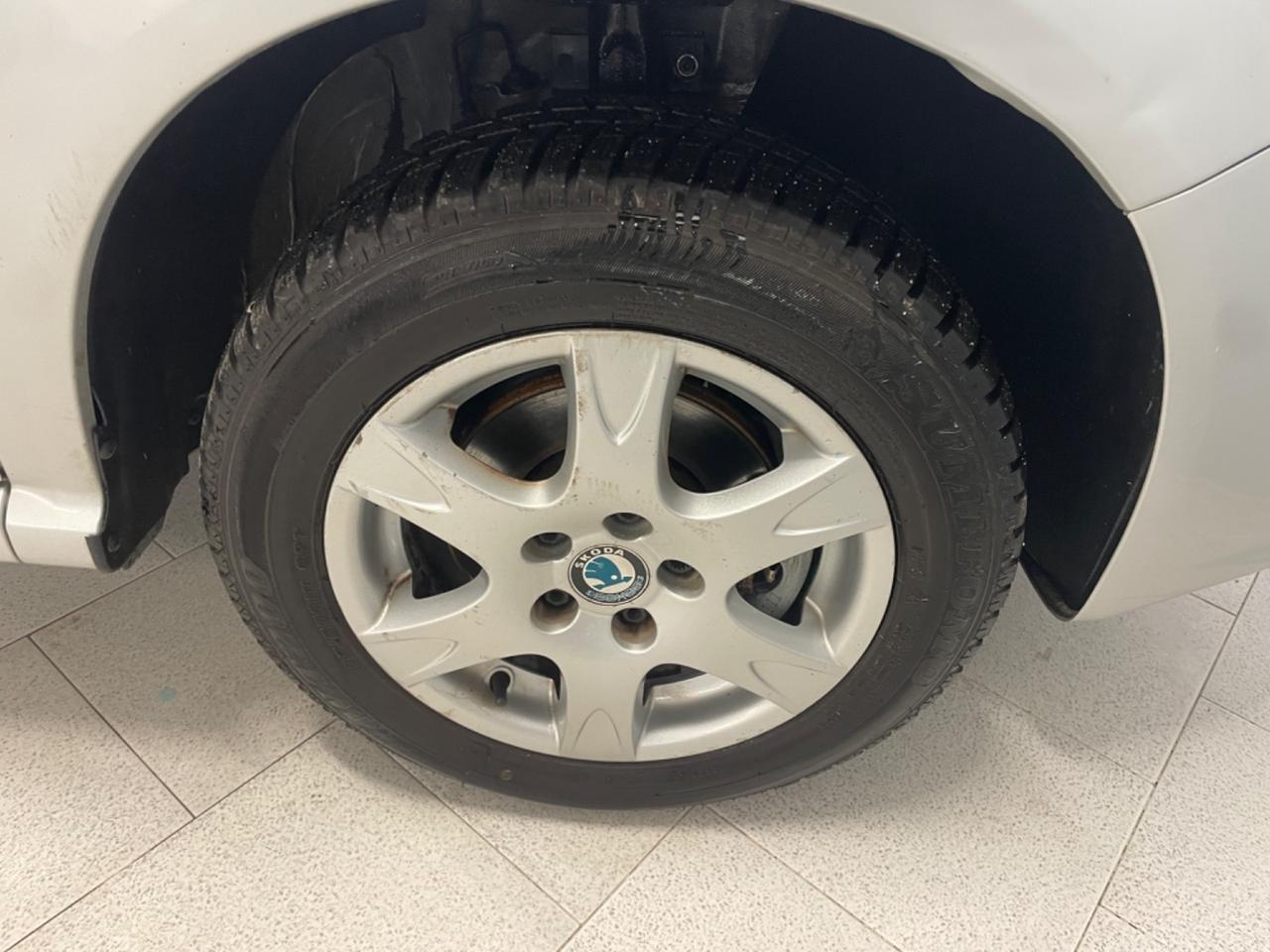 Skoda Fabia 1.4/80CV 16V Wagon Move Perfetta !