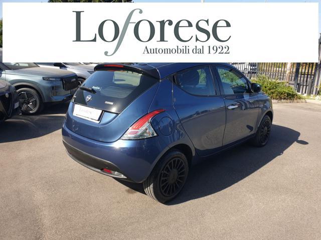 LANCIA Ypsilon 1.0 FireFly 5 porte S&S Hybrid Silver