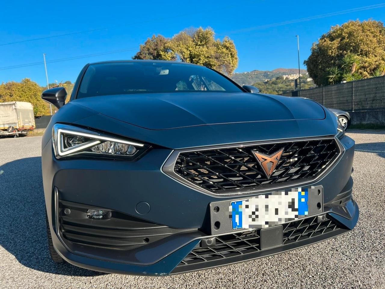Cupra Leon 2.0 TSI 245 CV DSG VZ Carbon