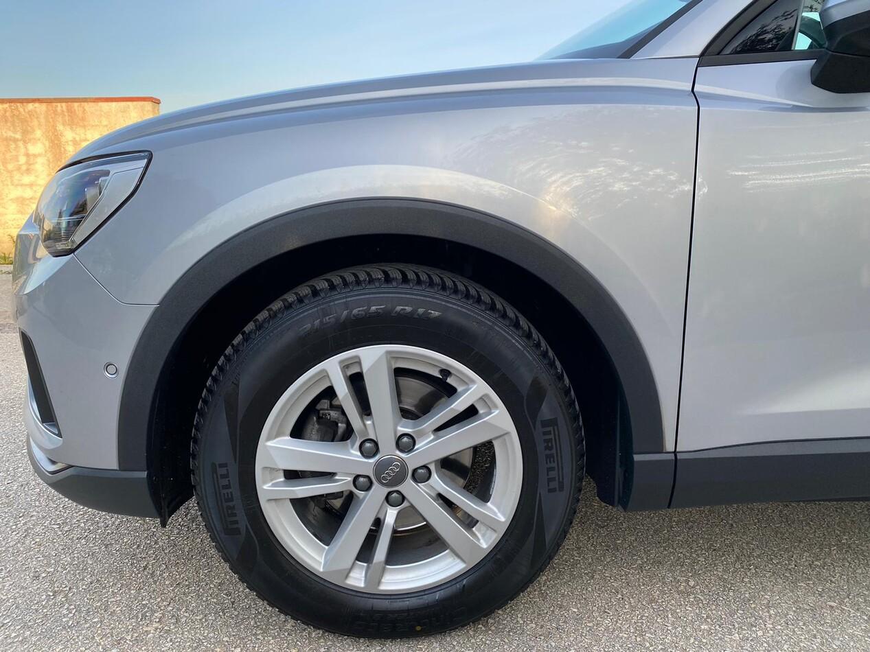 Audi Q3 35 2.0 tdi Business Advanced s-tronic