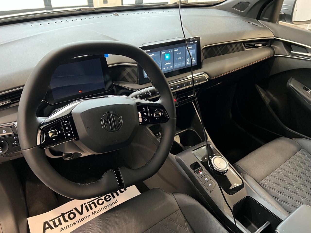 MG3 HYBRID PLUS LUXURY 195 CV AUTO KM0