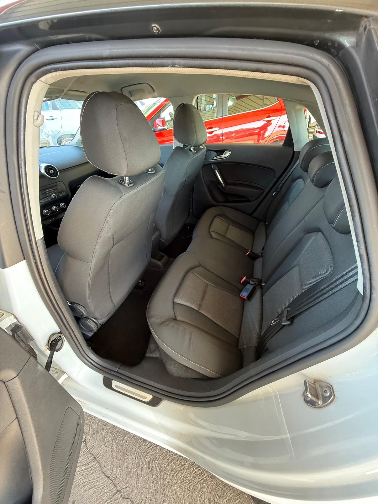 A1 1.6 tdi/NEOPATENTATI /RATE/PERMUTE/GARANZIA