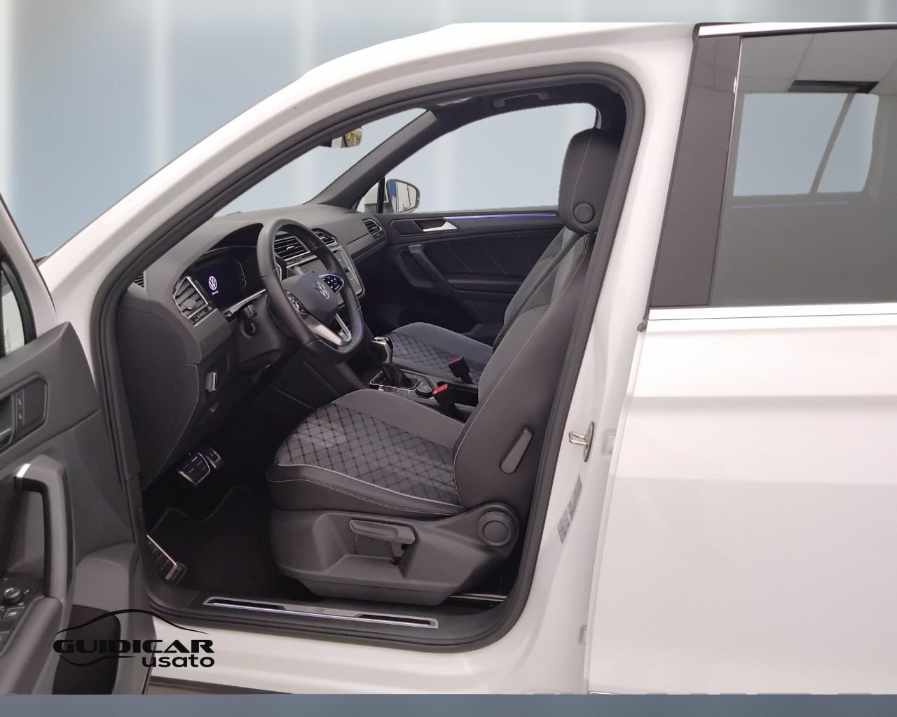 VOLKSWAGEN Tiguan II 2021 - Tiguan 2.0 tdi R-Line 4motion 150cv dsg