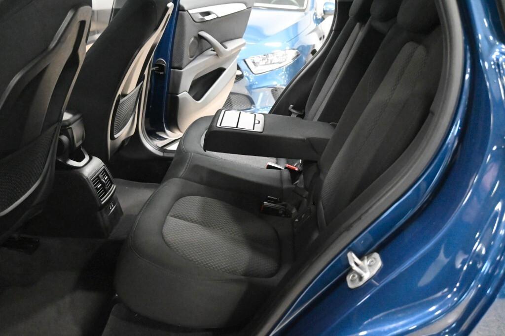 BMW X1 16D 115CV 6M. S-DRIVE BUSINESS ADVANTAGE ( FARI LED - CRUISE - NAVI - PARK ASSISTANT - TELECAMERA POST. )
