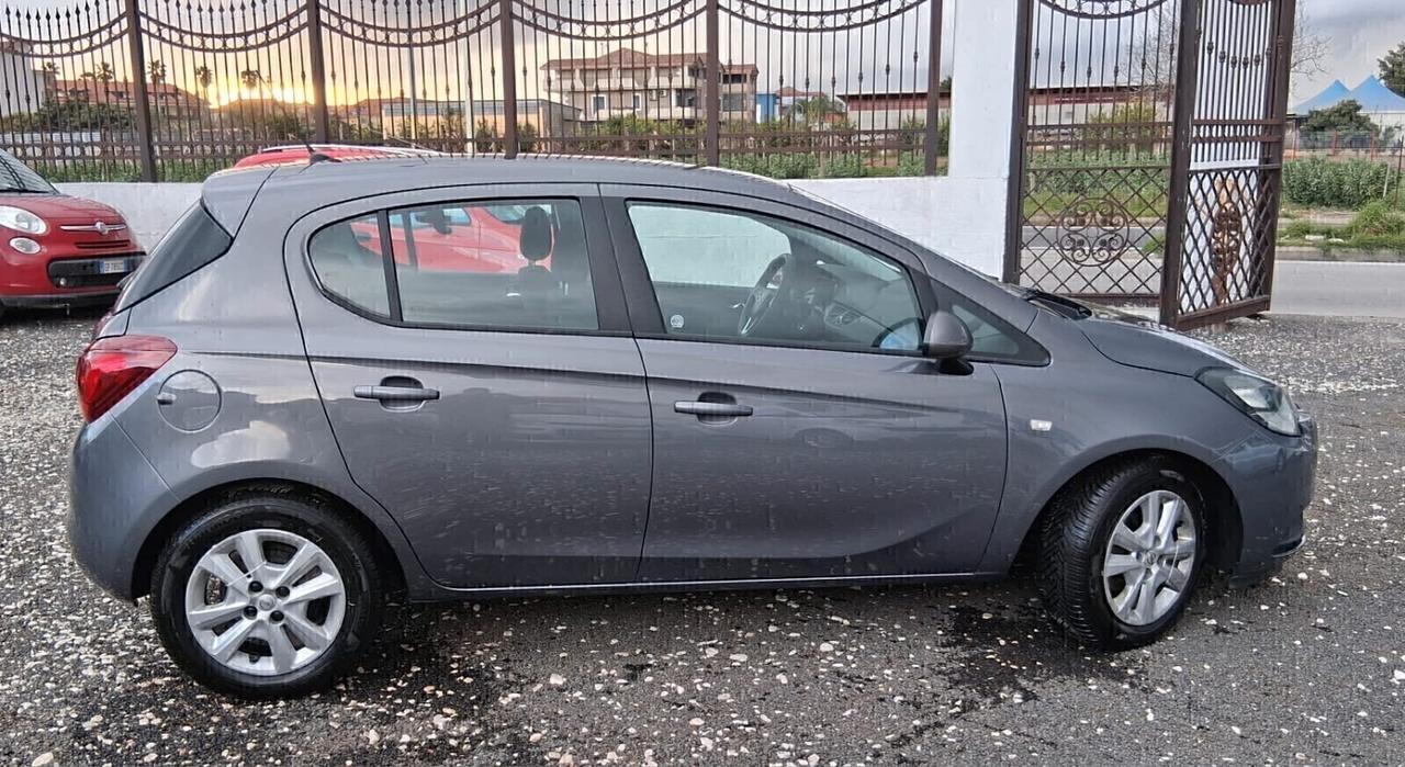 Opel Corsa 1.4 GPL Tech 5 porte
