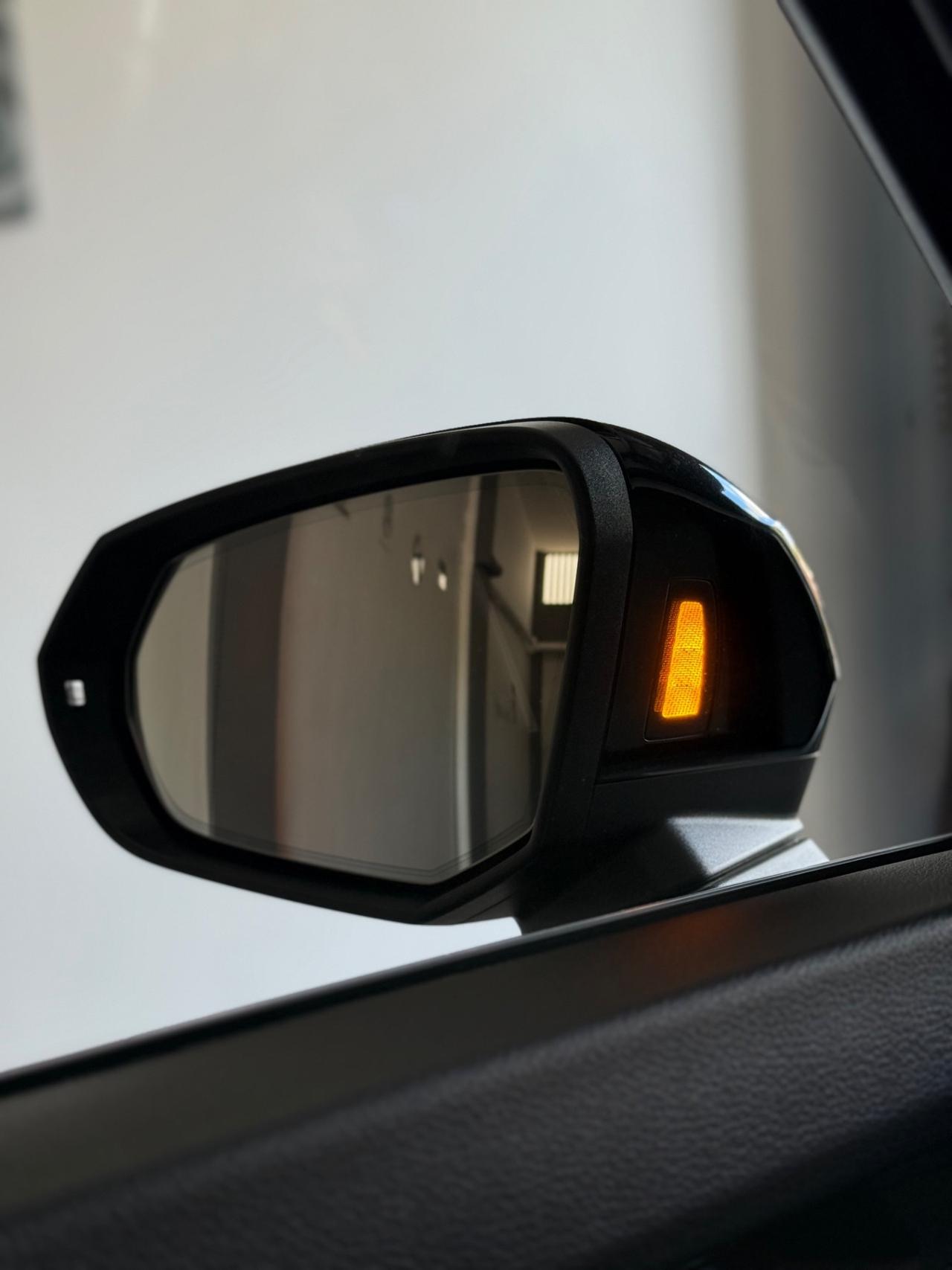 Audi Q3 35 2.0 Tdi 150CV STronic TETTO-Led