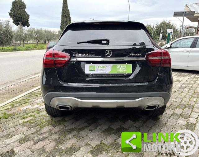 MERCEDES-BENZ GLA 220 d Automatic 4Matic Premium