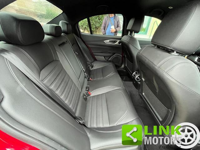 ALFA ROMEO Giulia 2.2 Turbodiesel 210 CV AT8 AWD Q4 Veloce