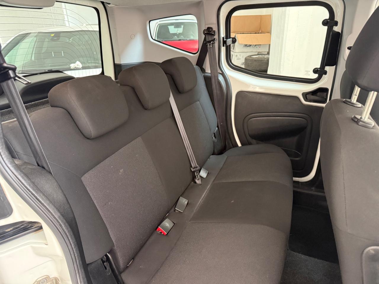 Fiat Qubo 1.4 8V 77 CV Lounge Natural Power