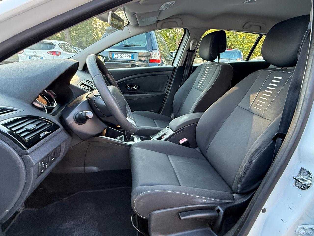 Renault Megane Mégane 1.5 dCi 110CV EDC SporTour Attractive