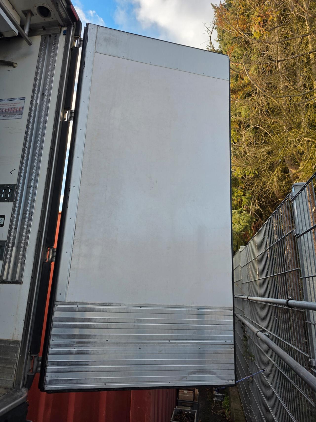 SEMIRIMORCHIO FRIGO FRUEHAUF 2013 (ATP FRC 3 ANNI)