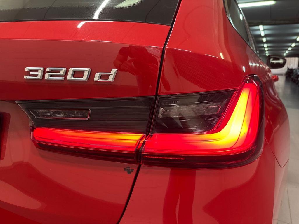 BMW Serie 3 Touring 320 d Mild Hybrid 48V Business Advantage Steptronic