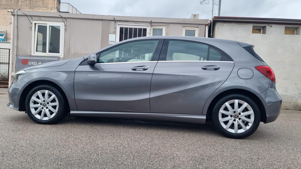 Mercedes-benz A 160 d Automatic Premium 90CV - 66KW