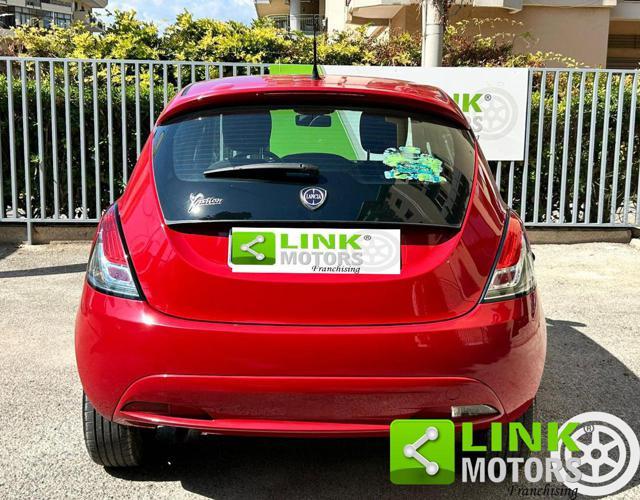 LANCIA Ypsilon 1.2 69 CV 5 porte Platinum