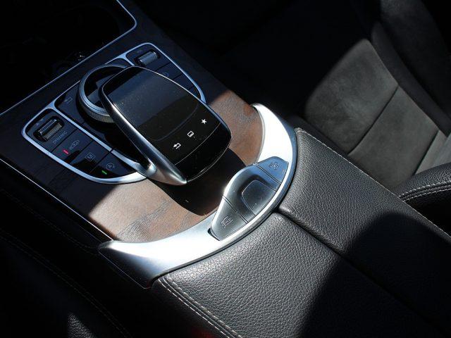 MERCEDES-BENZ GLC 220 d 4Matic Premium Auto