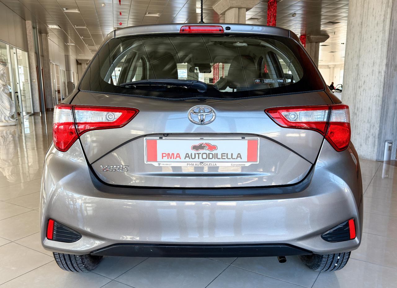 TOYOTA Yaris Active 5p - 1.0 Benz. 70cv E6