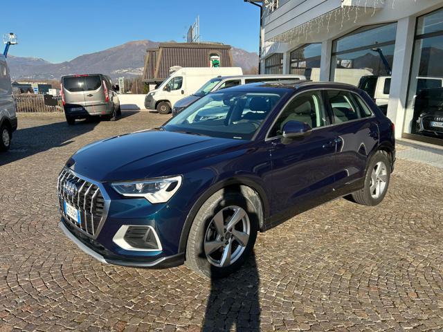 AUDI Q3 35 TDI S tronic Business Advanced