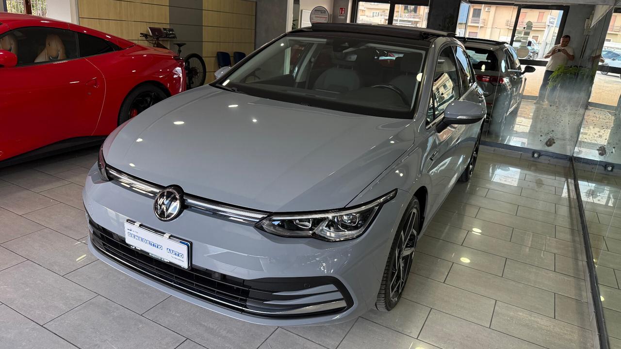 VOLSWAGEN GOLF 2.0 TDI 150 CV TETTO