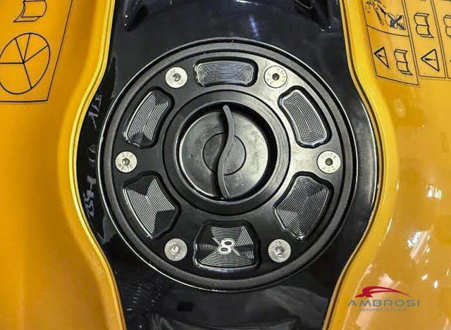 TRIUMPH Daytona 660