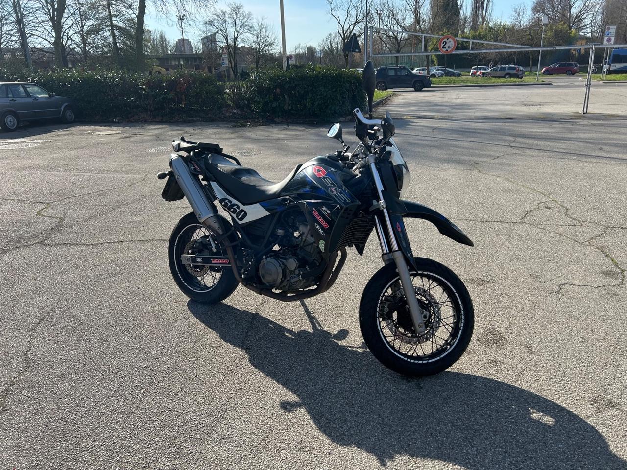 Yamaha XT 660