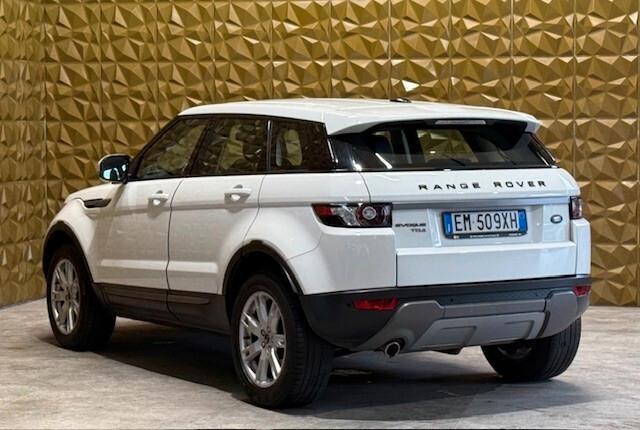 Land Rover Range Evoque 2.2 TD4 5p. Pure