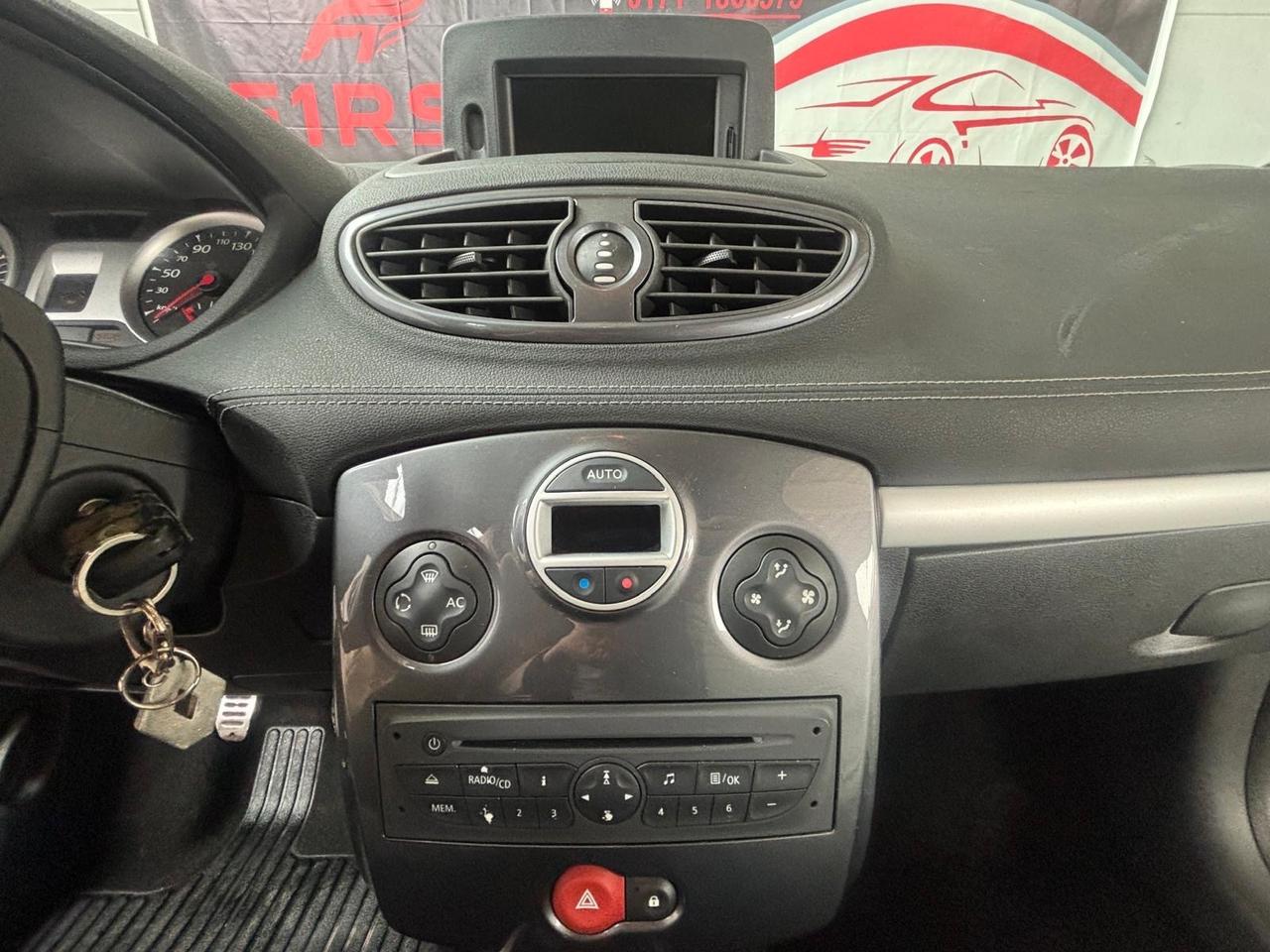 Renault Clio 1.2 16V 5 porte Luxe