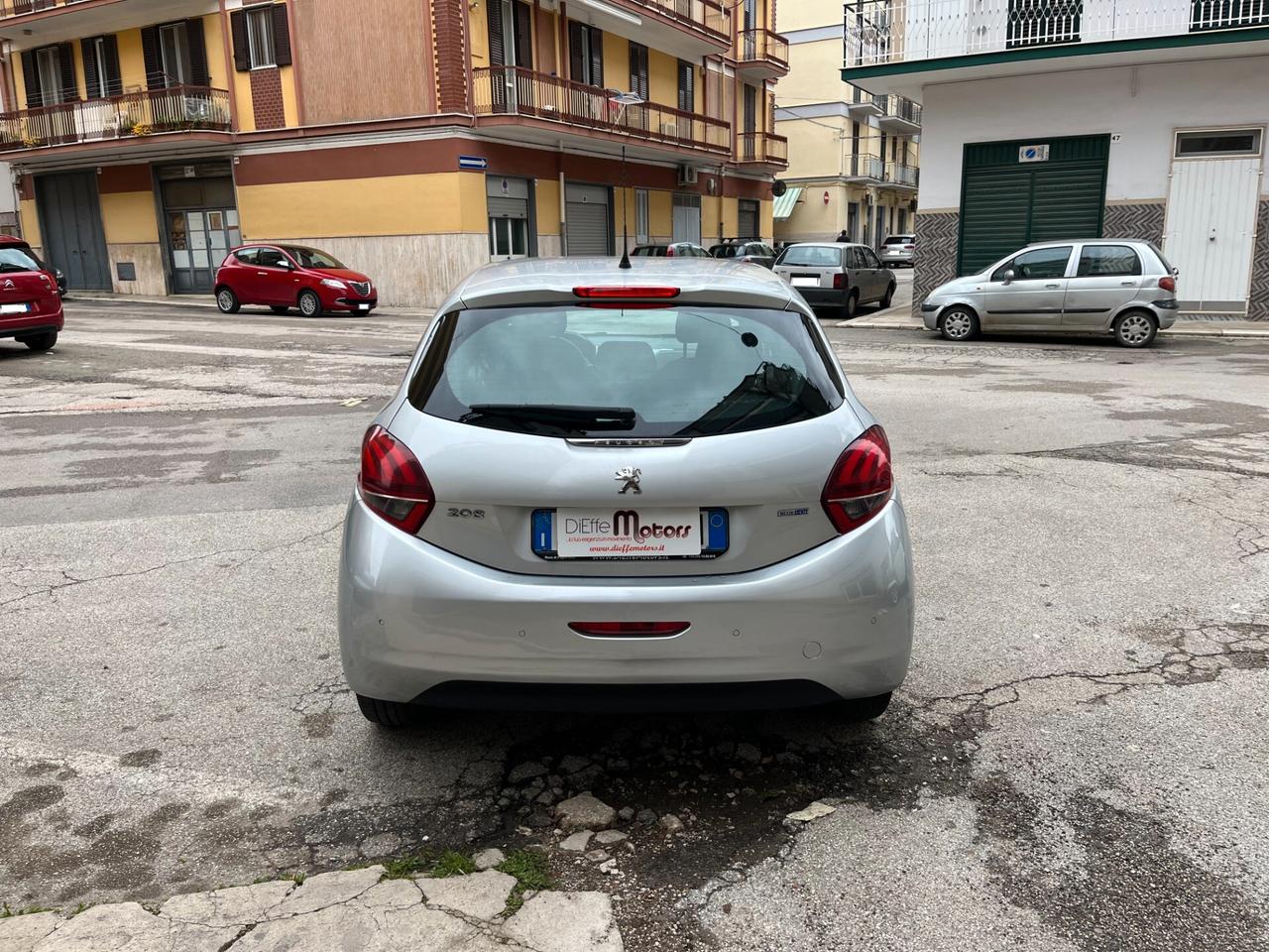 Peugeot 208 BlueHDi 75 5 porte Active