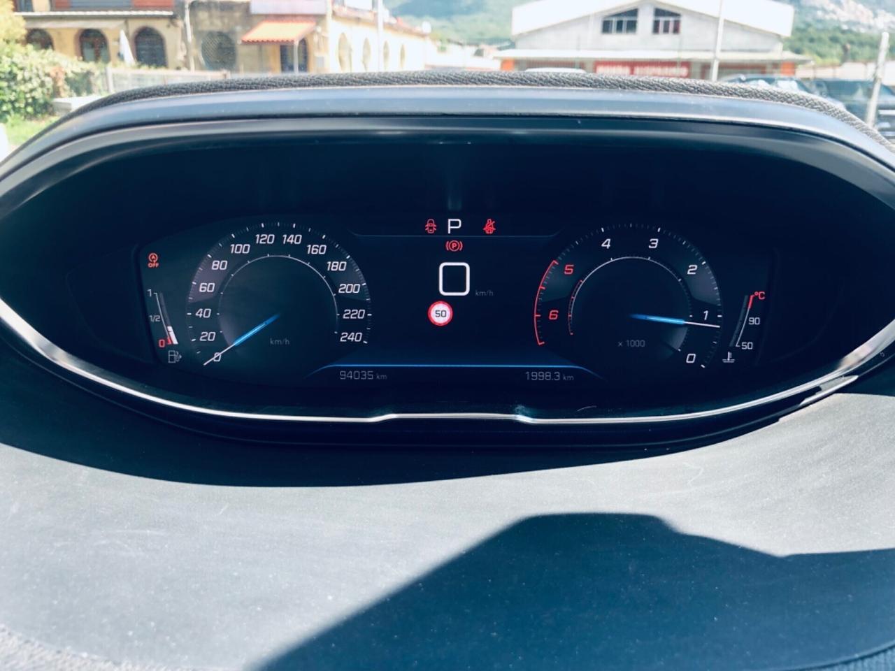 Peugeot 3008 AUTOCARRO N1 130 S&S EAT8 Allure