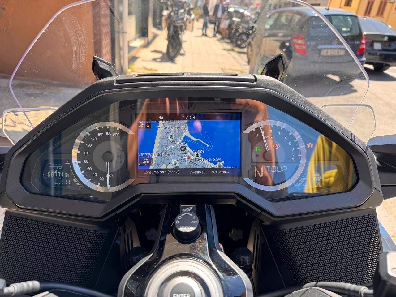 Honda GL 1800 Gold Wing DA 235 € AL MESE