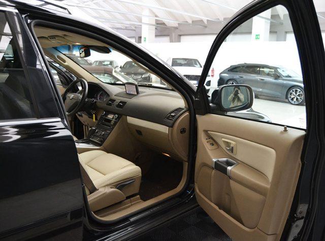 VOLVO XC90 D5 AWD Geartronic 7 Posti Pelle Beige