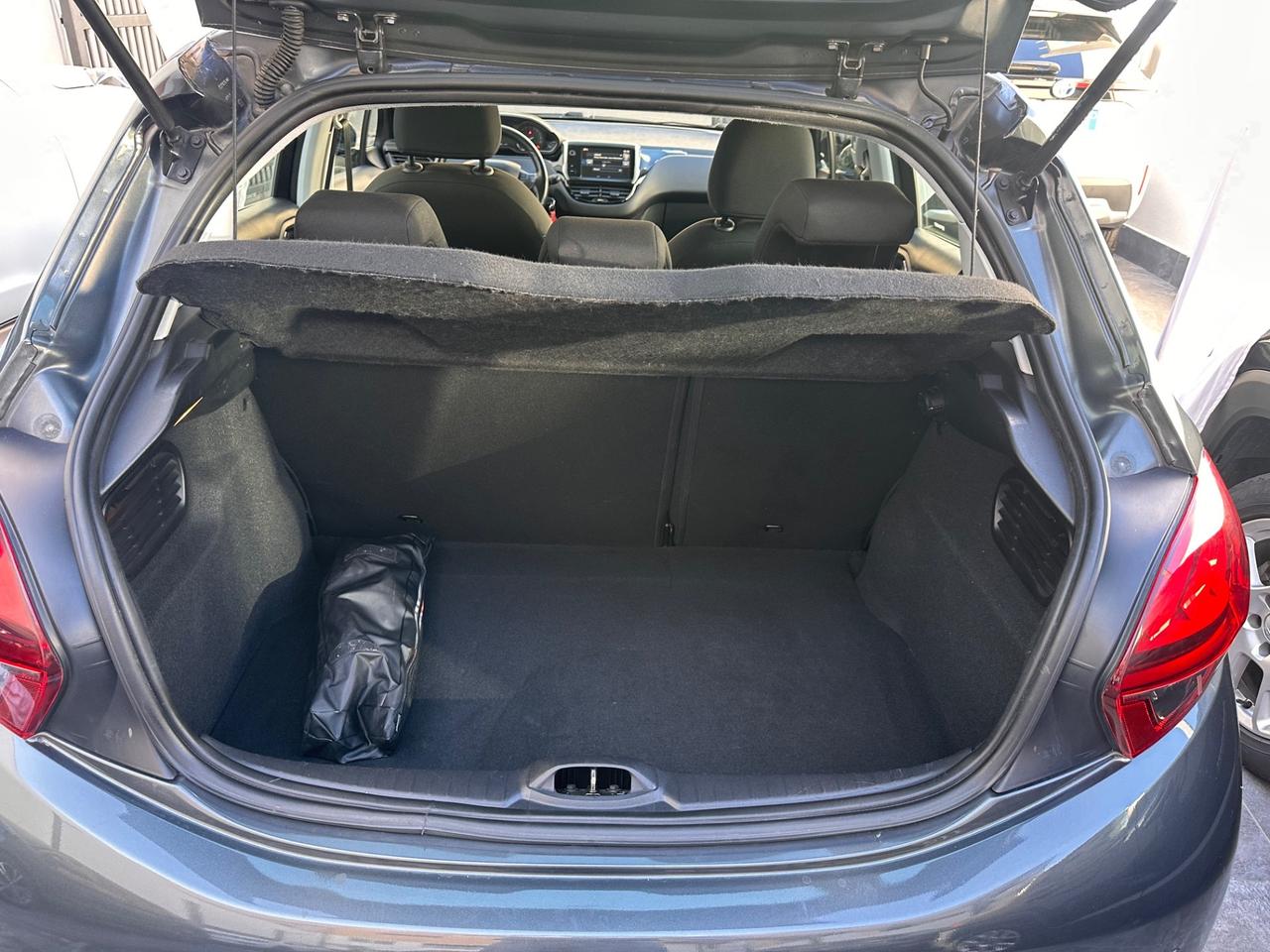 Peugeot 208 BlueHDi 75 5 porte Active