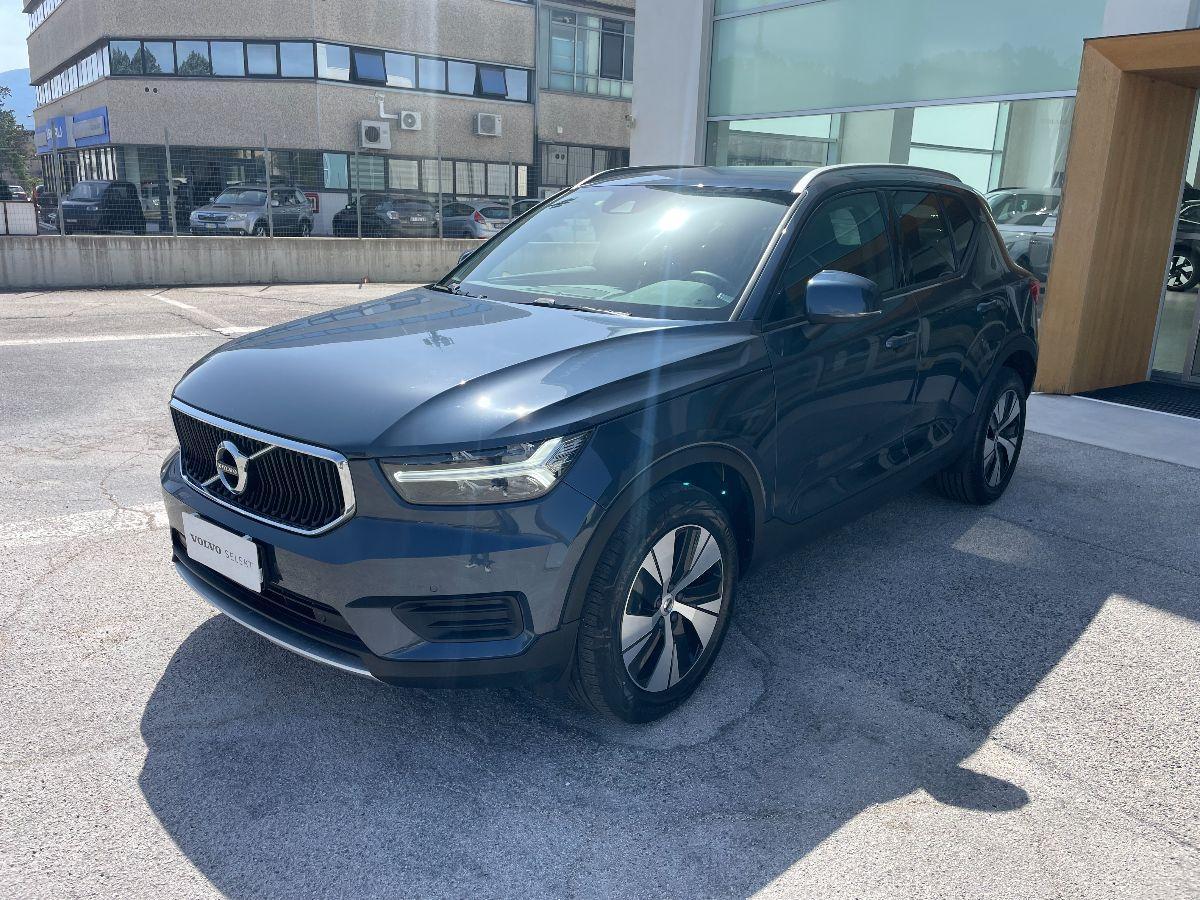 Volvo XC40 1.5 t2 Momentum Pro auto AUTOCARRO N1