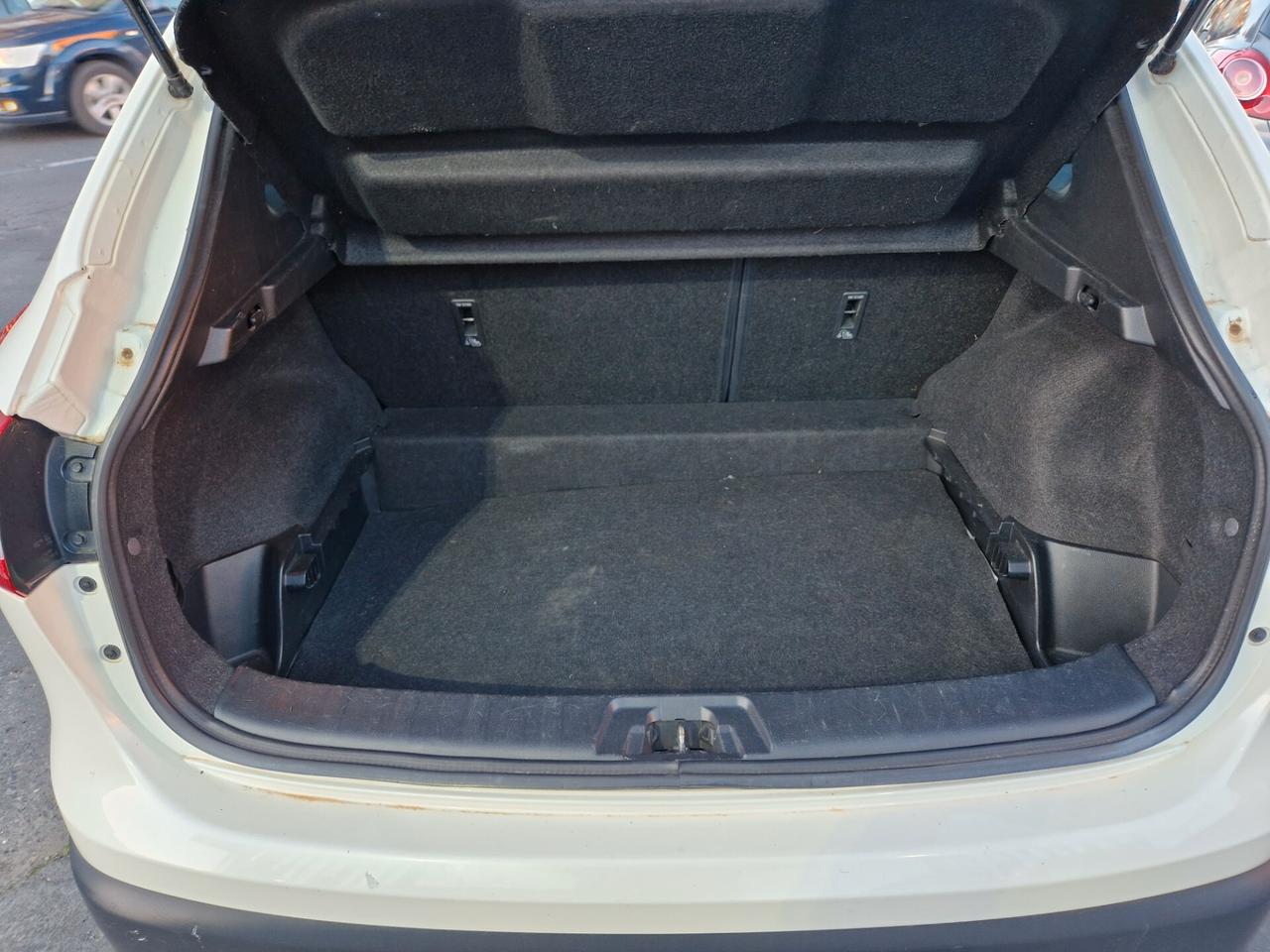 Nissan Qashqai 1.5 dCi DPF Tekna