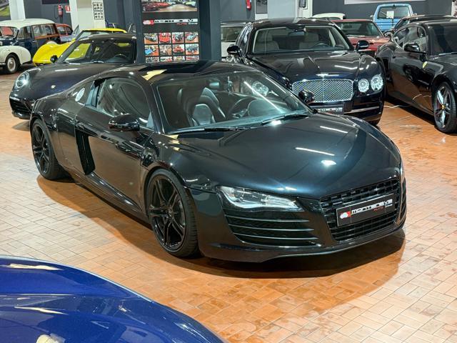 AUDI R8 4.2 V8 FSI Quattro-Tagliandi Audi-Book Service