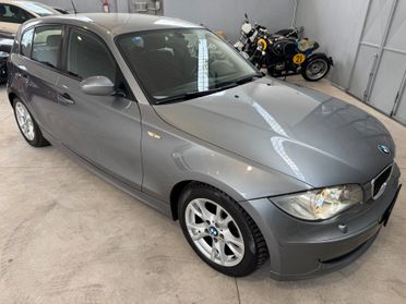 Bmw 116 116i cat 5 porte Attiva