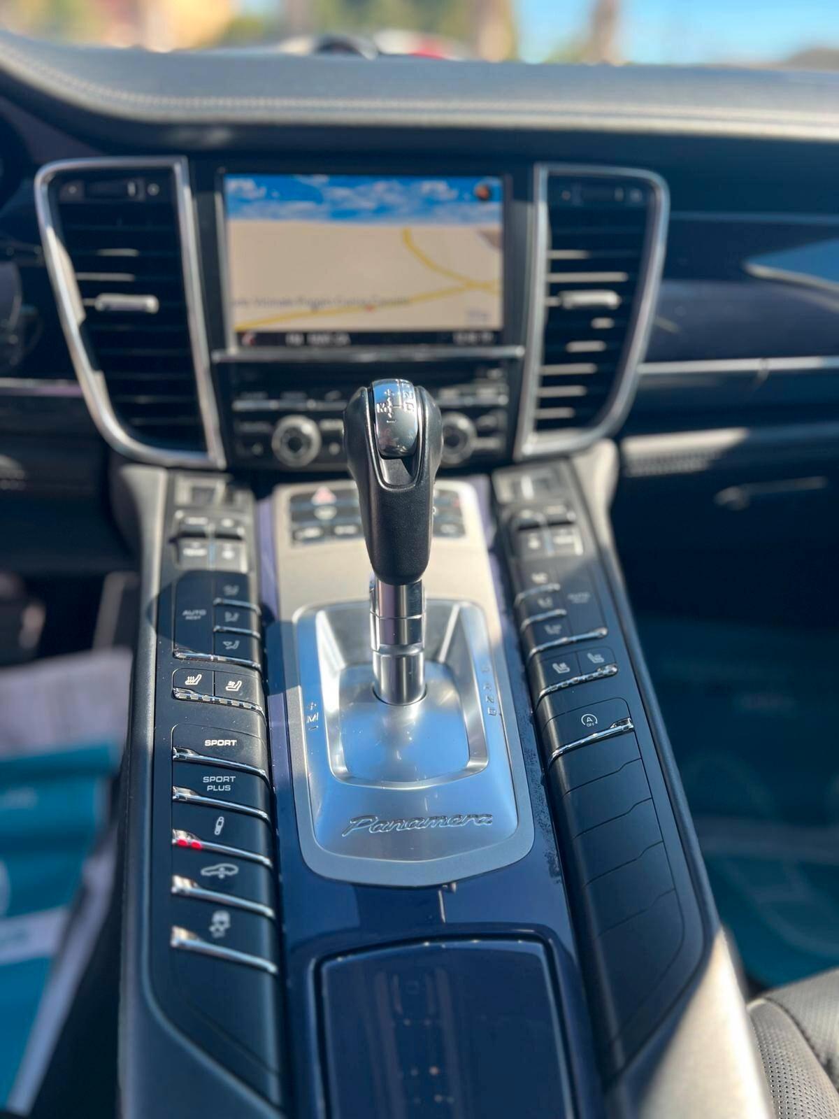 Porsche Panamera 3.0 Diesel 2014 RESTYLING FULL OPTIONAL