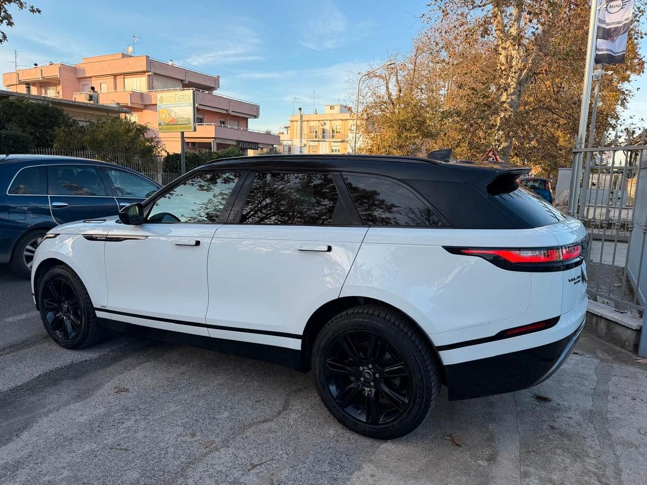 Land Rover Range Velar 2.0D I4 240 CV R-Dynamic S