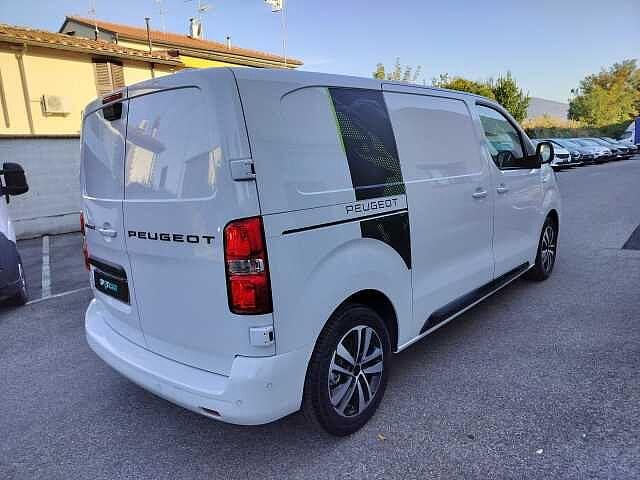 Peugeot Expert 2.2 BlueHDi 180 EAT8 Tech Edition