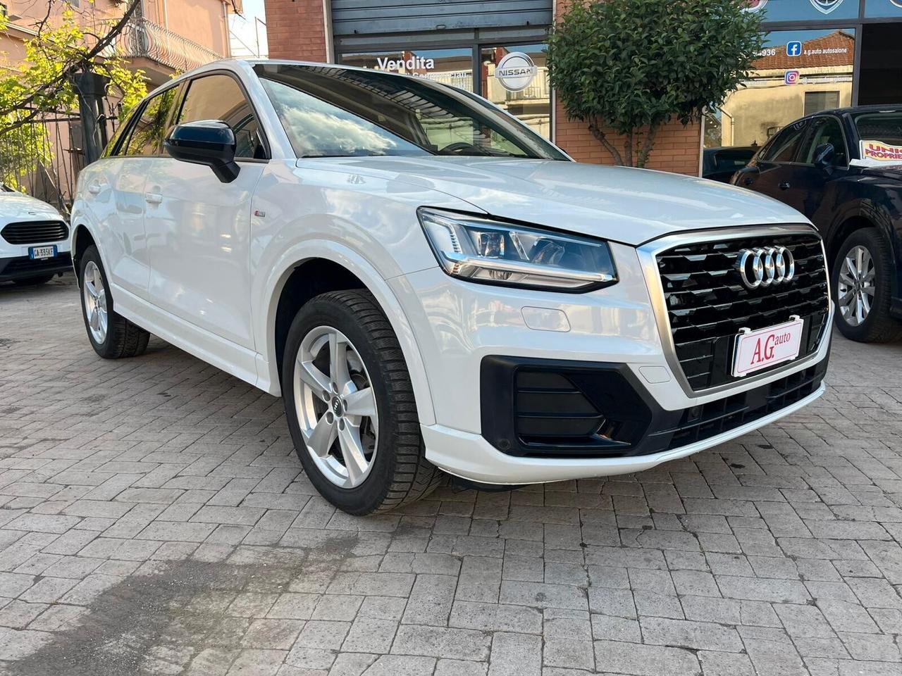 Audi Q2 30 TDI Edition S-LINE ESTERNO